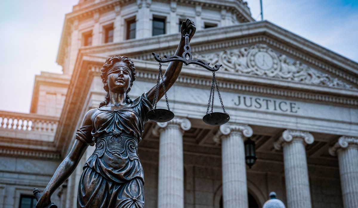 Ricorso 36 mesi: risarcimento del danno per abuso di contratti a termine nella scuola